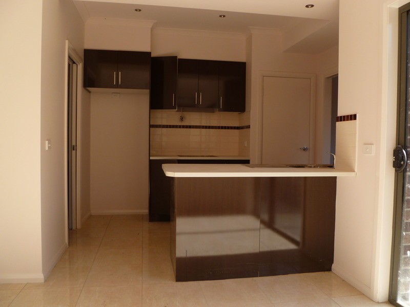 2/141 Cuthbert Street, Broadmeadows VIC 3047