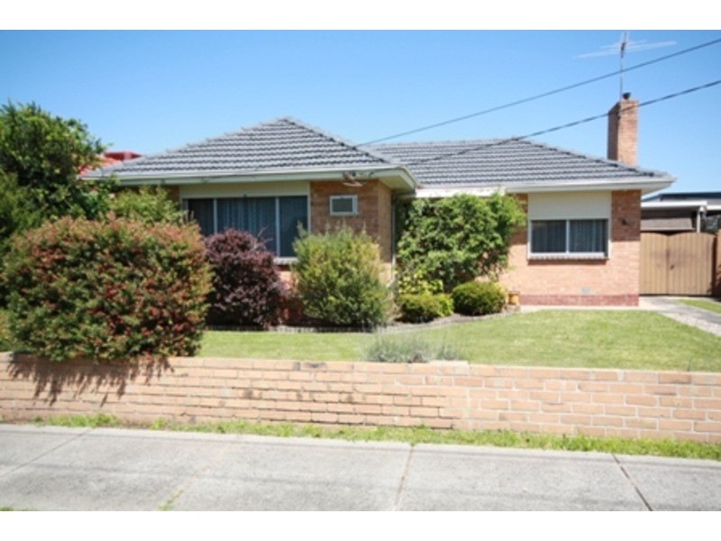 9 Davies Street, Hadfield VIC 3046