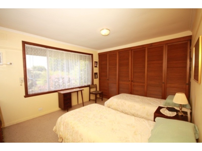 9 Davies Street, Hadfield VIC 3046