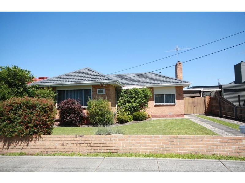 9 Davies Street, Hadfield VIC 3046