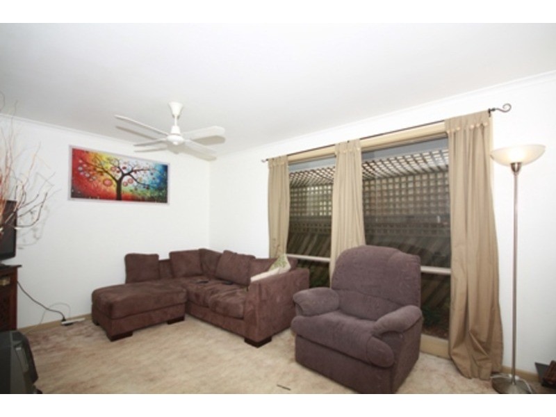 2/349 Camp Road, Broadmeadows VIC 3047