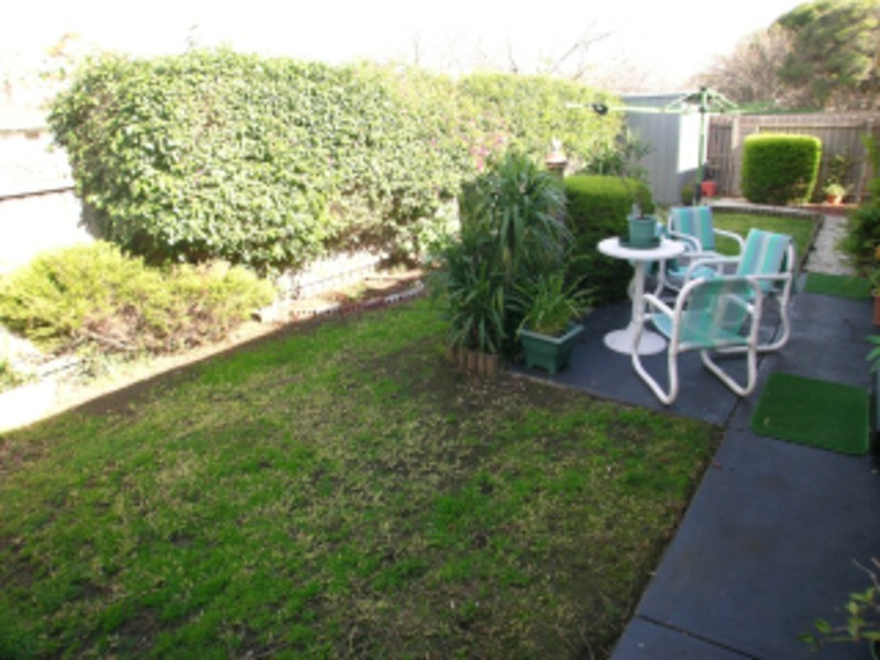 2/349 Camp Road, Broadmeadows VIC 3047