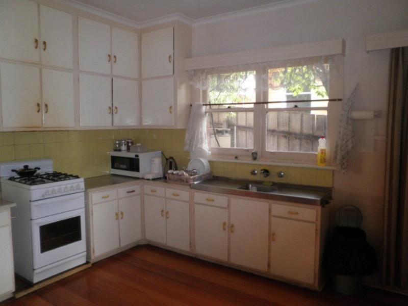 639 Pascoe Vale  Road, Oak Park VIC 3046