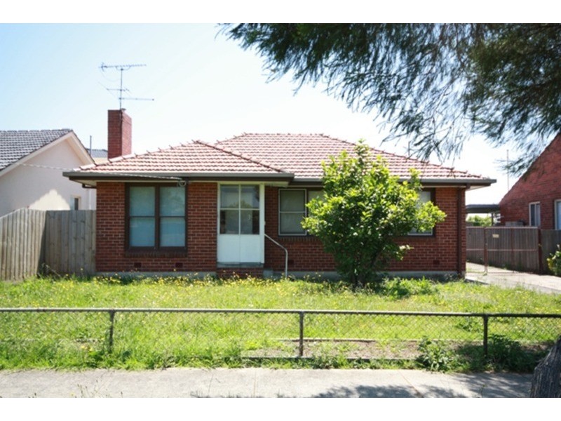 16 Bindi Street, Glenroy VIC 3046