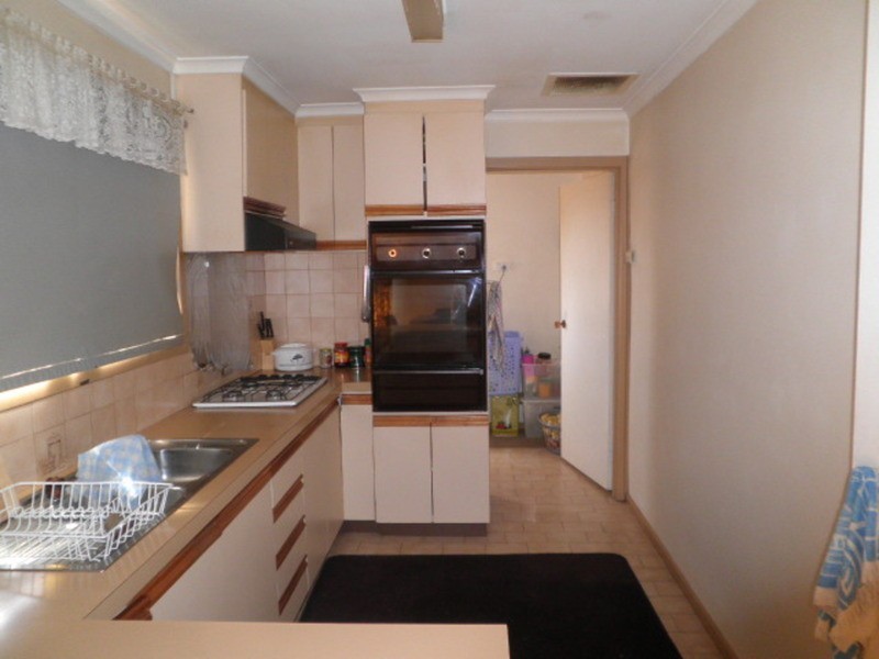 2/45 Lytton Street, Glenroy VIC 3046