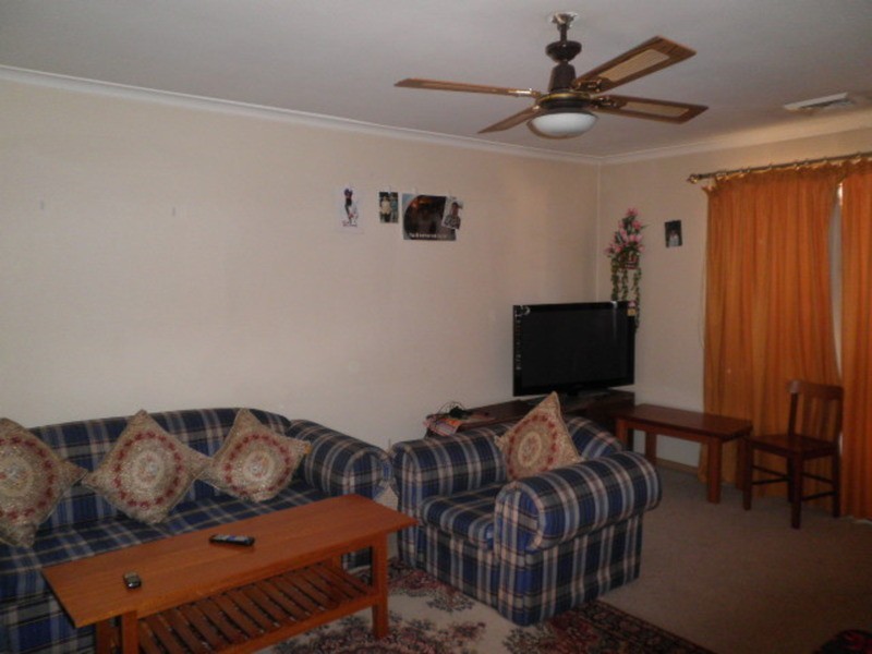 2/45 Lytton Street, Glenroy VIC 3046