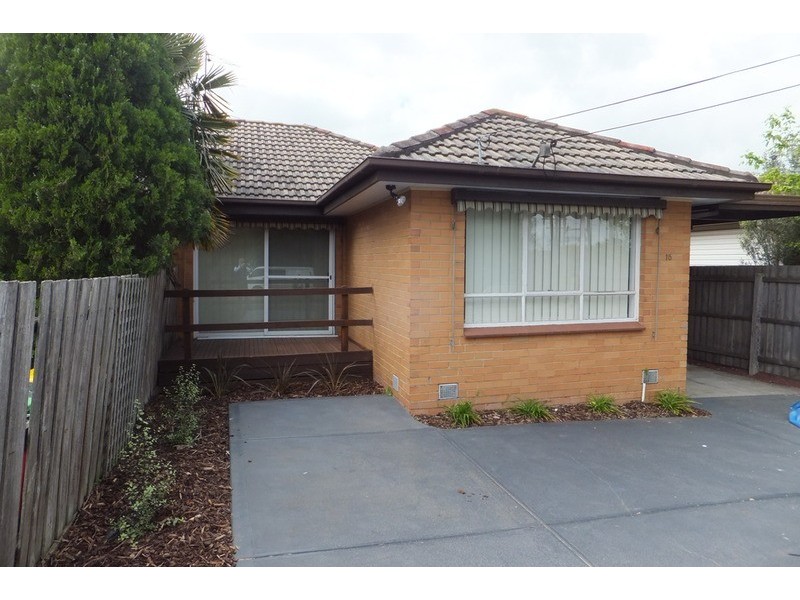 16 Hartington Street, Glenroy VIC 3046
