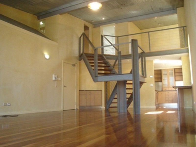 21/1 Flagstaff Lane, West Melbourne VIC 3003