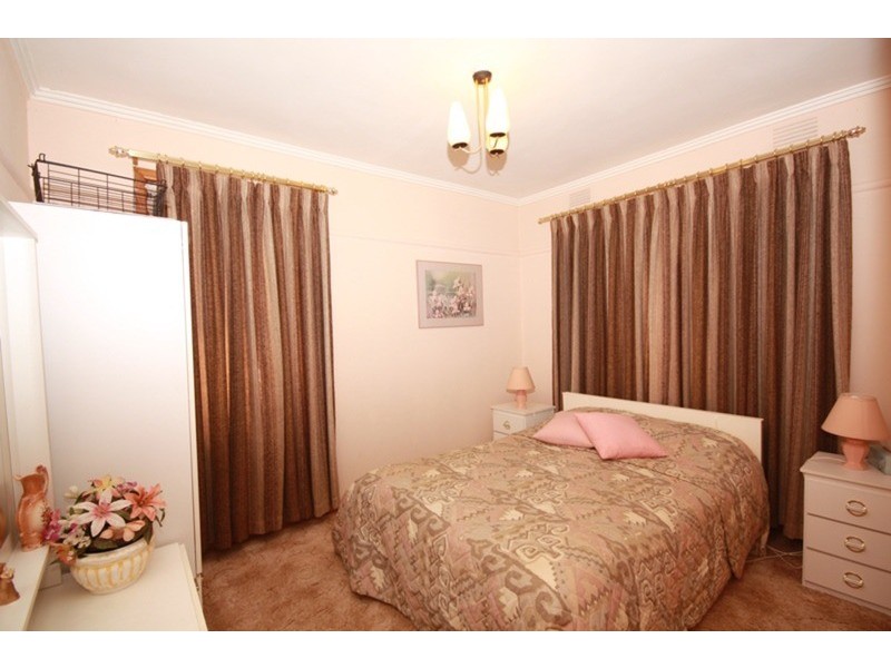 14 Lichfield Street, Jacana VIC 3047