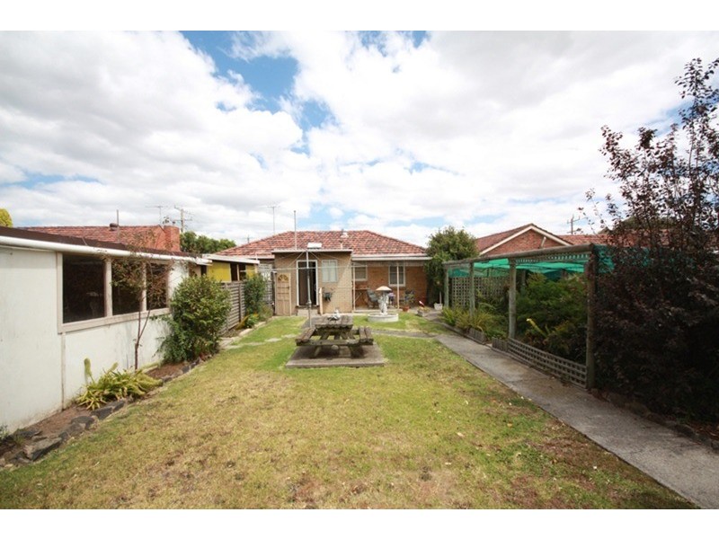14 Lichfield Street, Jacana VIC 3047