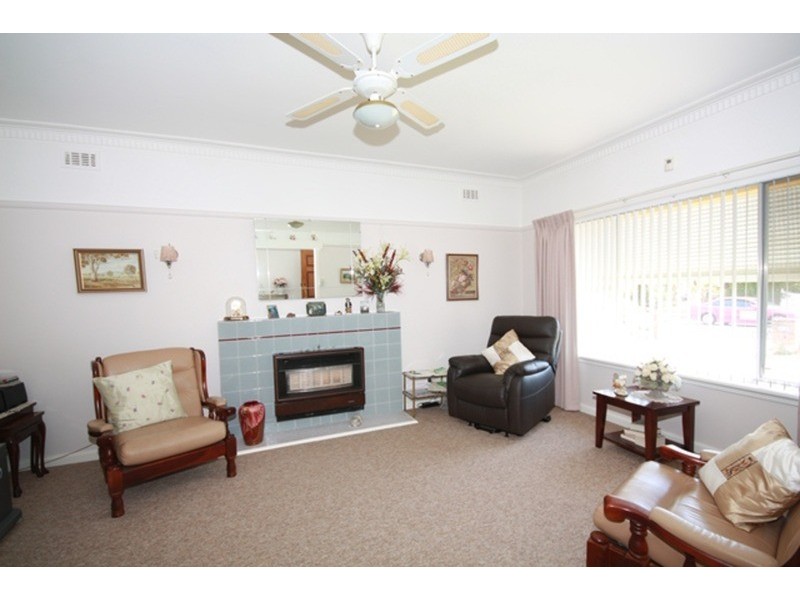 30 Churchill  Street, Glenroy VIC 3046