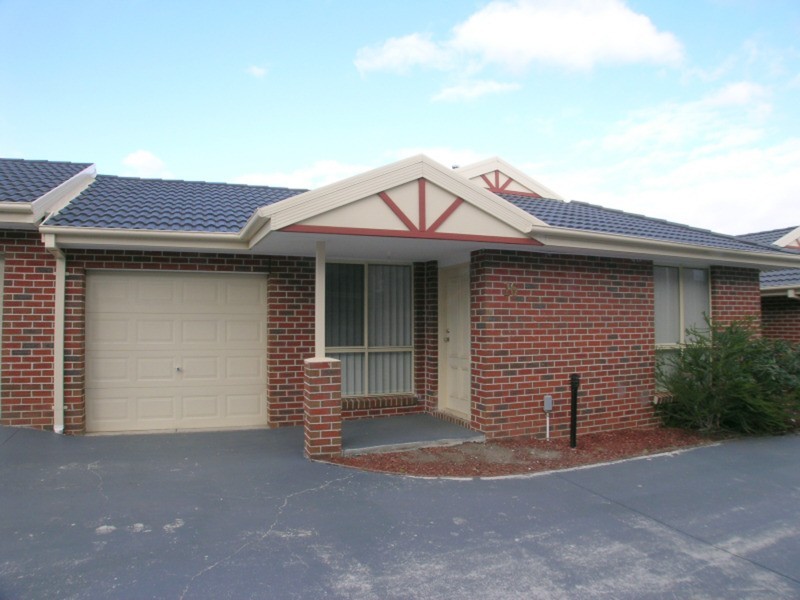 16/4 Melaleuca Drive, Meadow Heights VIC 3048