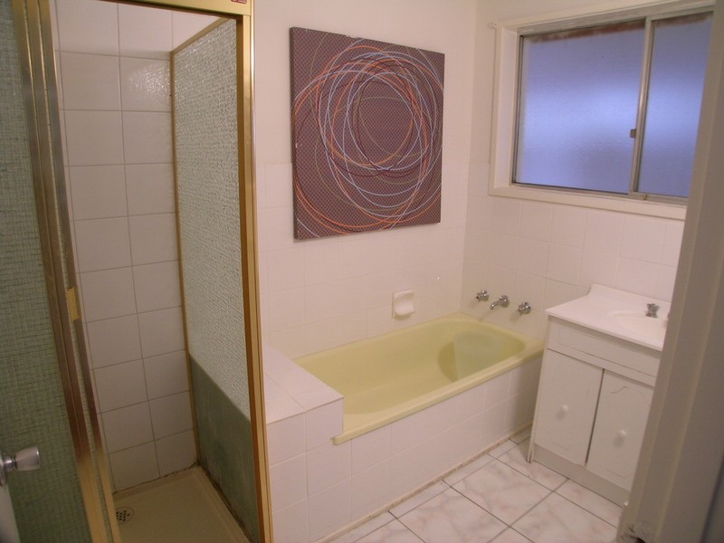 15 Corinella Crescent, Dallas VIC 3047