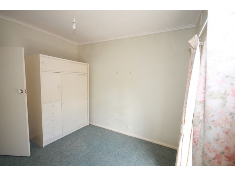 103 Winifred Street, Oak Park VIC 3046