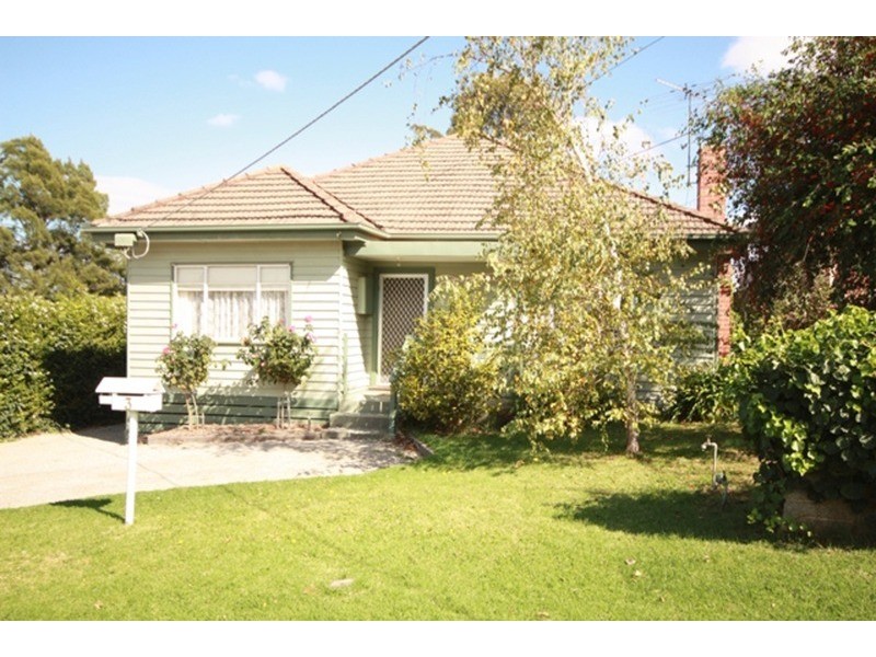 3 Xavier Street, Oak Park VIC 3046