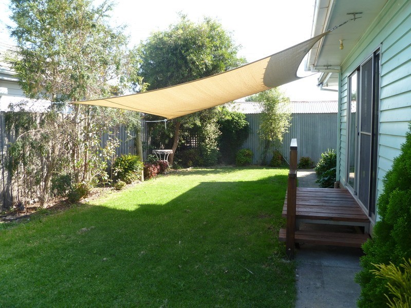 15 Staples Court, Hadfield VIC 3046