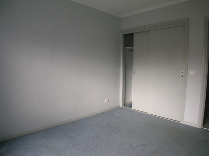 2/30 Prospect Street, Glenroy VIC 3046