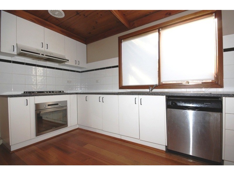 24 Becket Street South, Glenroy VIC 3046