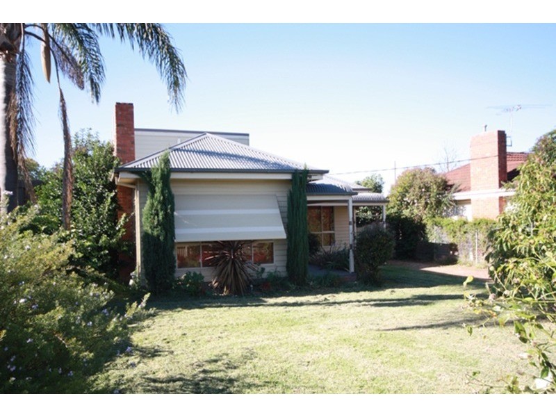 24 Becket Street South, Glenroy VIC 3046