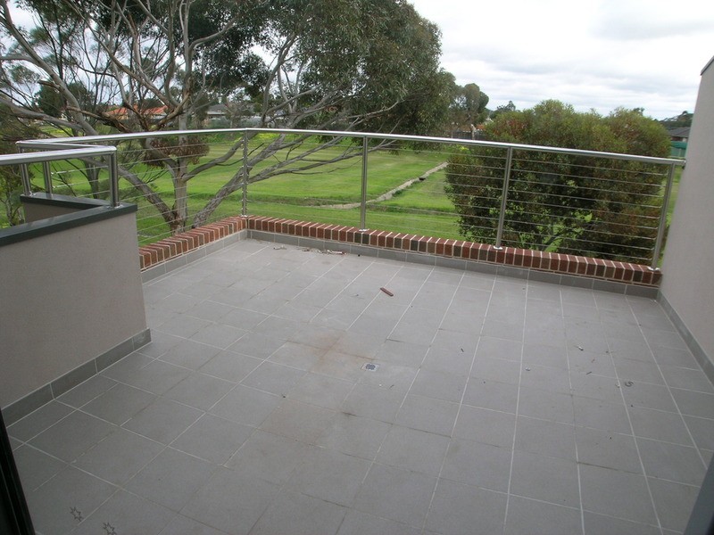 1/2-4 McKerchar Street, Glenroy VIC 3046