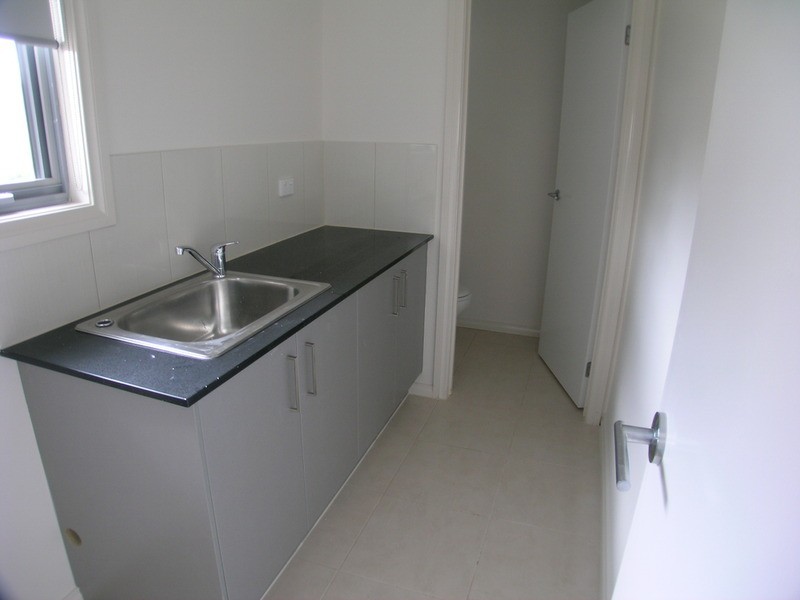 1/2-4 McKerchar Street, Glenroy VIC 3046