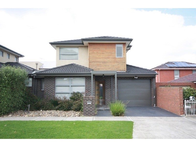 102 Chapman Avenue, Glenroy VIC 3046