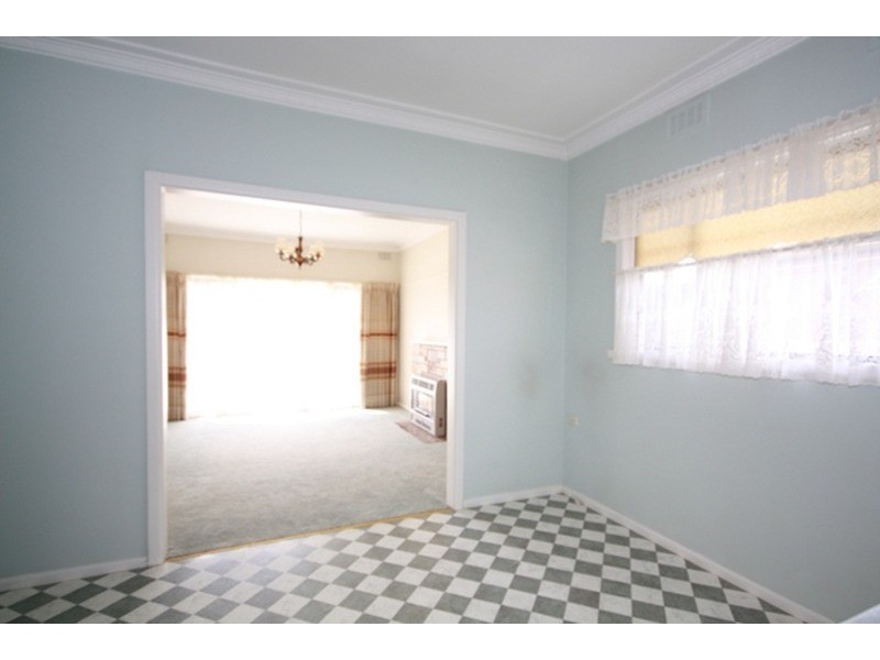 103 Winifred Street, Oak Park VIC 3046