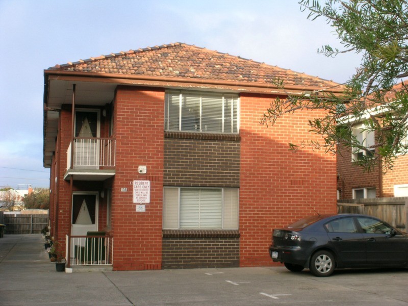 1/136 Mitchell Street, Brunswick VIC 3056