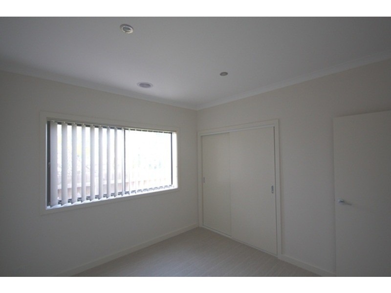 2/45 Bindi Street, Glenroy VIC 3046