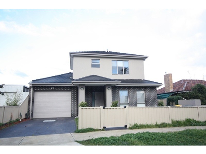 1/56 Hartington  Street, Glenroy VIC 3046