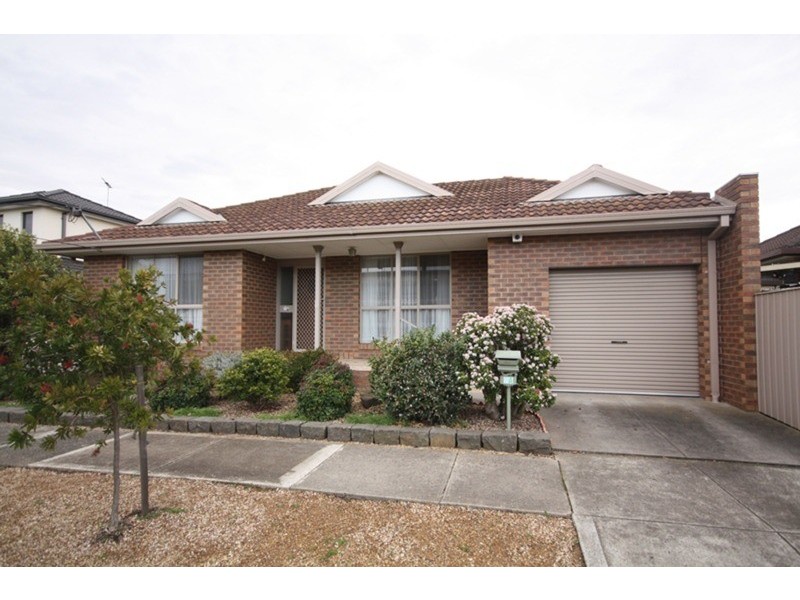2a Pengana Avenue, Glenroy VIC 3046
