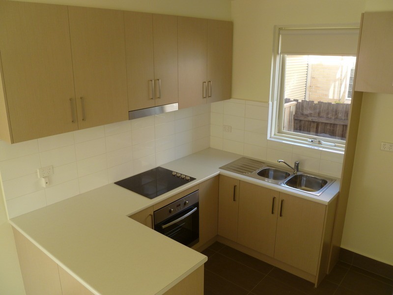 2/139 Melbourne Avenue, Glenroy VIC 3046