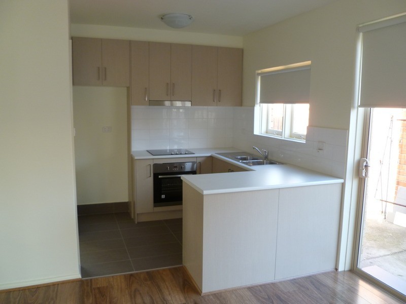 8/139 Melbourne Avenue, Glenroy VIC 3046