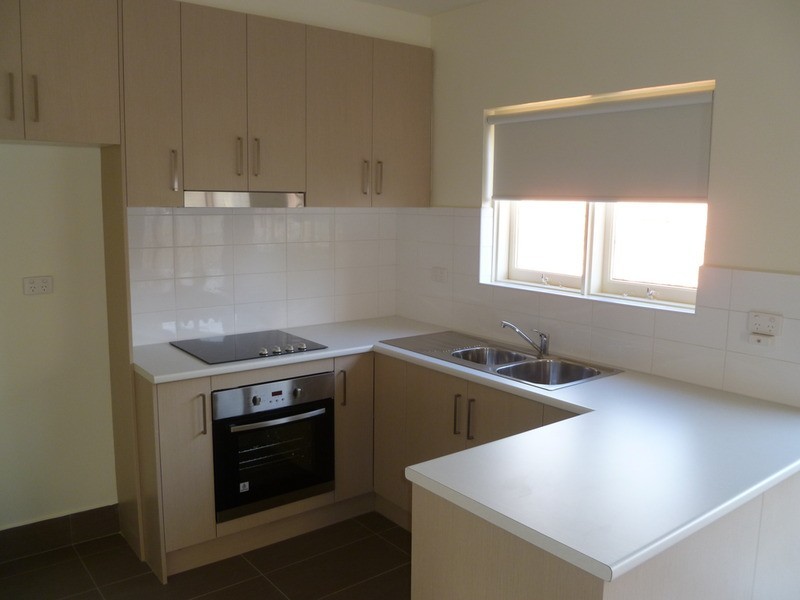 8/139 Melbourne Avenue, Glenroy VIC 3046