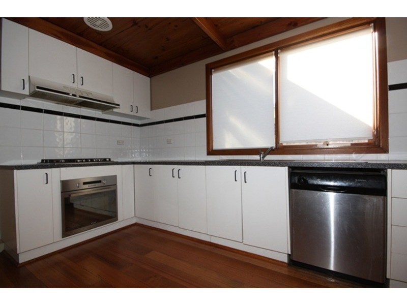 24 Becket  Street, Glenroy VIC 3046