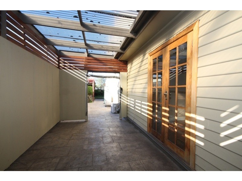 24 Becket  Street, Glenroy VIC 3046