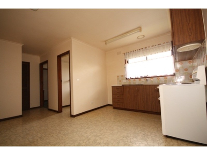 2/46 Grandview Street, Glenroy VIC 3046