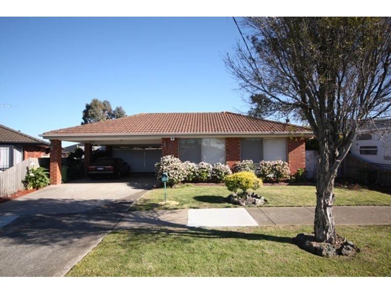 8 Midhurst Court, Craigieburn VIC 3064