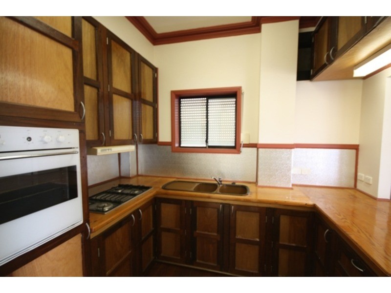 2/1 Rowan Street, Glenroy VIC 3046