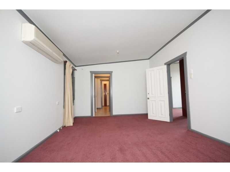 2/1 Rowan Street, Glenroy VIC 3046