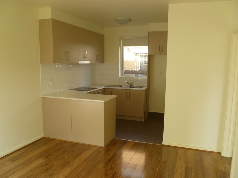 2/139 Melbourne Avenue, Glenroy VIC 3046