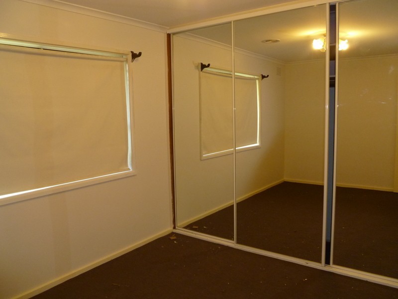 10 Ruby Court, Meadow Heights VIC 3048