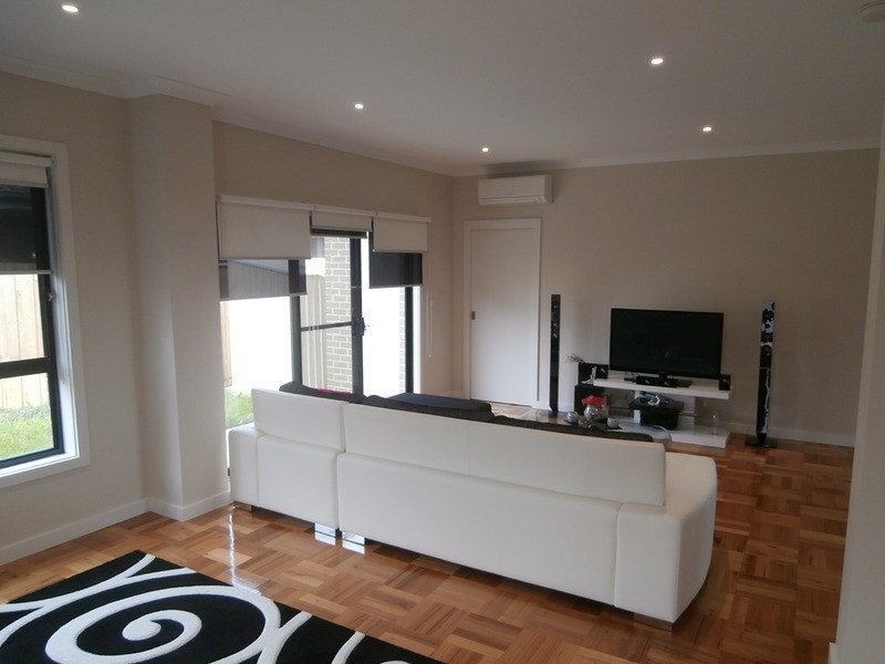 1/17 Avalon Avenue, Broadmeadows VIC 3047