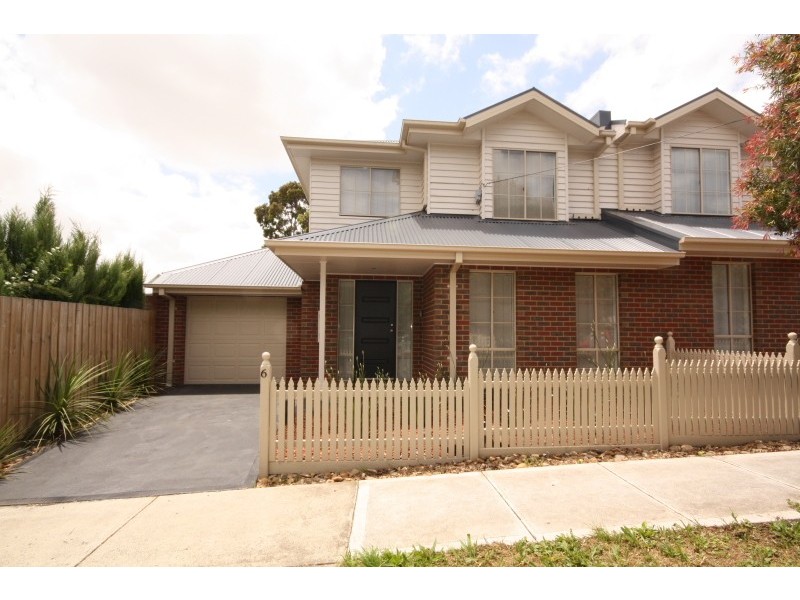 6 Muntz Avenue, Glenroy VIC 3046