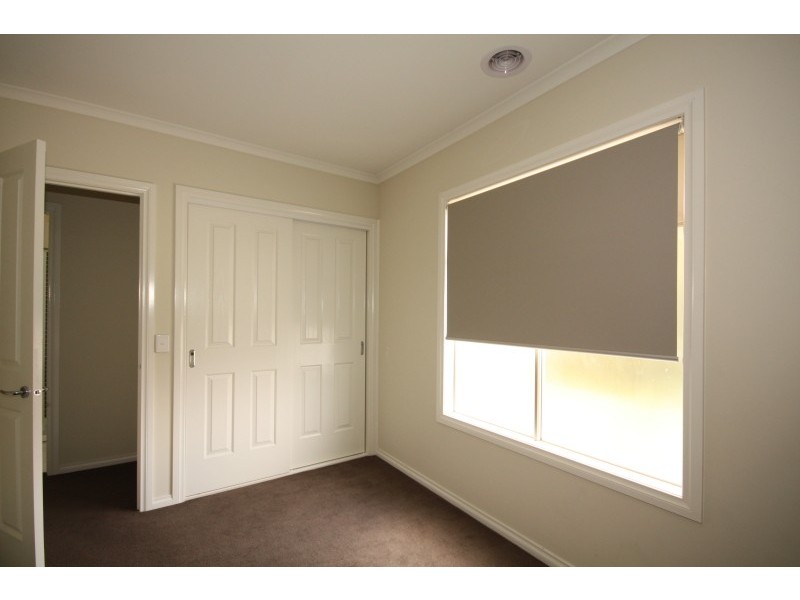 6 Muntz Avenue, Glenroy VIC 3046