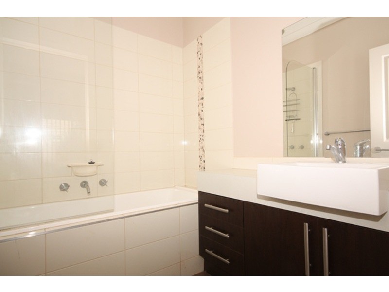 3/49 Melbourne Avenue, Glenroy VIC 3046