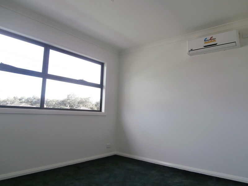 1/16 Ogden Street, Glenroy VIC 3046