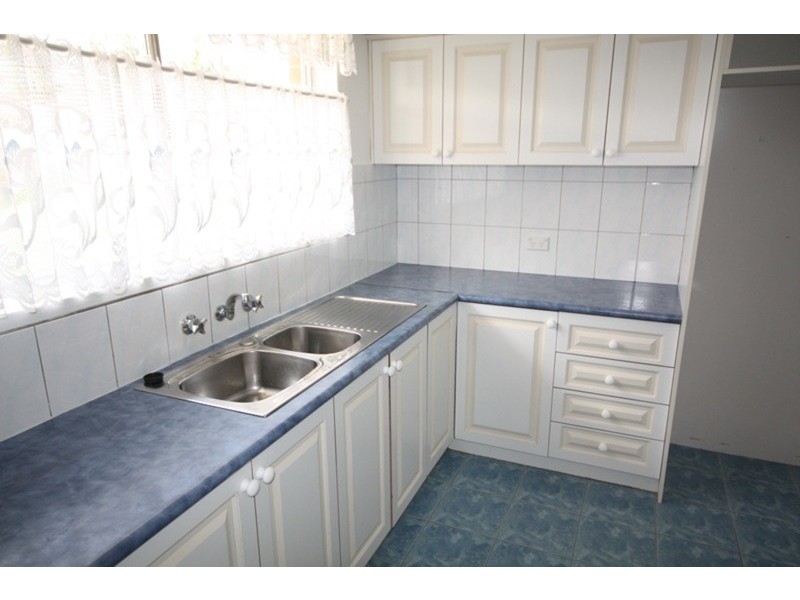 20 Koroit Avenue, Dallas VIC 3047