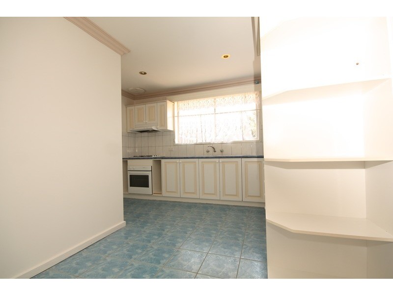 20 Koroit Avenue, Dallas VIC 3047