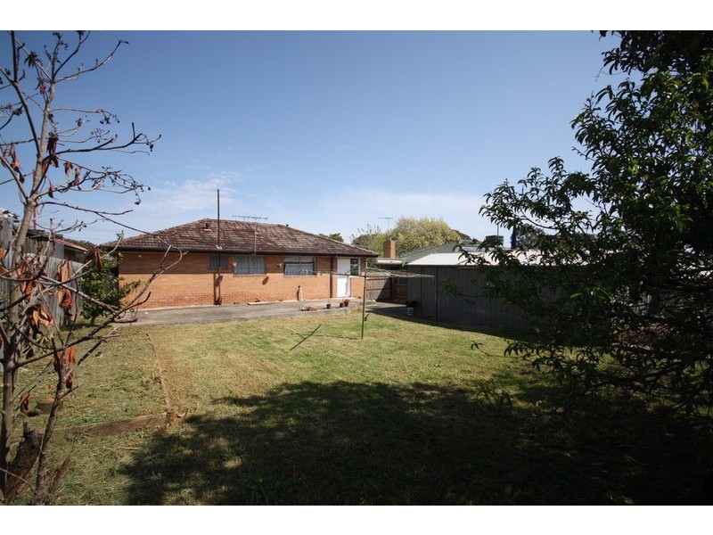 20 Koroit Avenue, Dallas VIC 3047